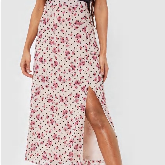 Nastygal Boom Shake the Room Slit Midi Skirt - Picture 4 of 5